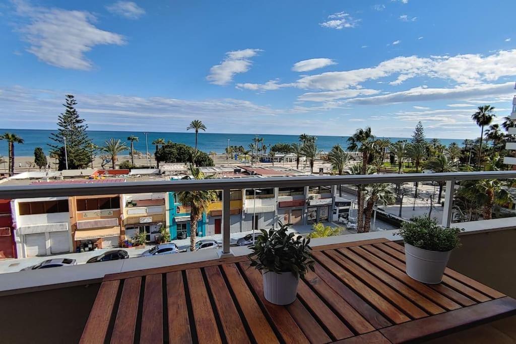 Precioso Apartamento Frente A La Playa Torre Del Mar Ngoại thất bức ảnh