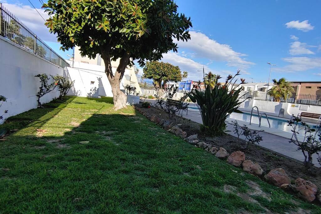 Precioso Apartamento Frente A La Playa Torre Del Mar Ngoại thất bức ảnh